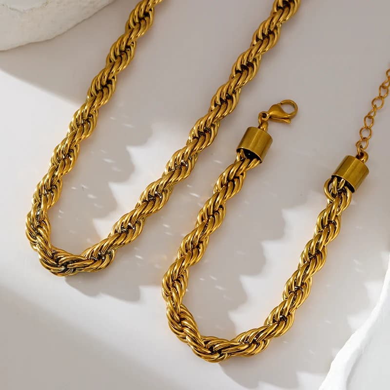 Sett med tykk twist-kjede halskjede og armbånd, 8 mm