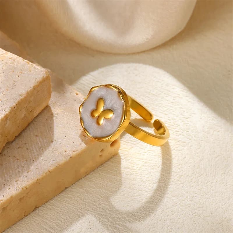 Åpen charms-ring med 18K forgylning