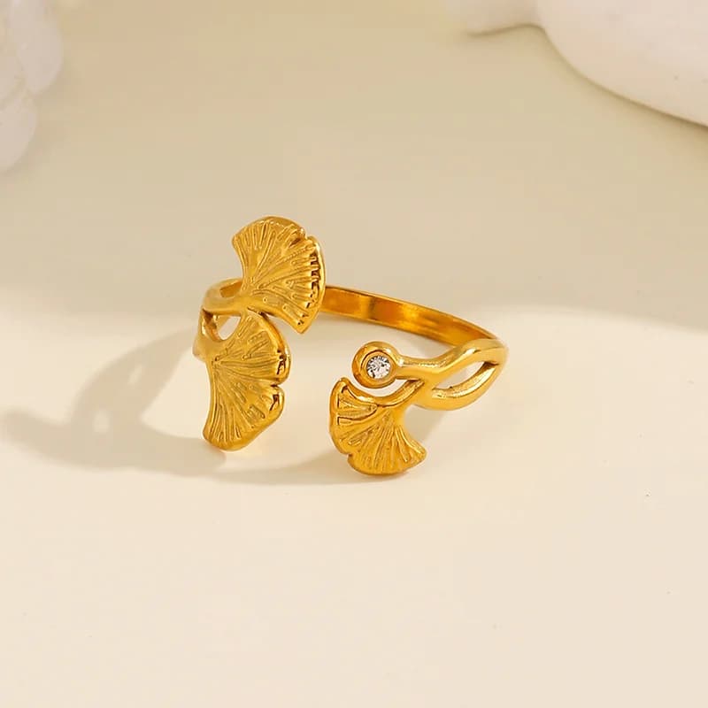 Justerbart ring med ginkgo-blad og zirkonia, rustfritt stål